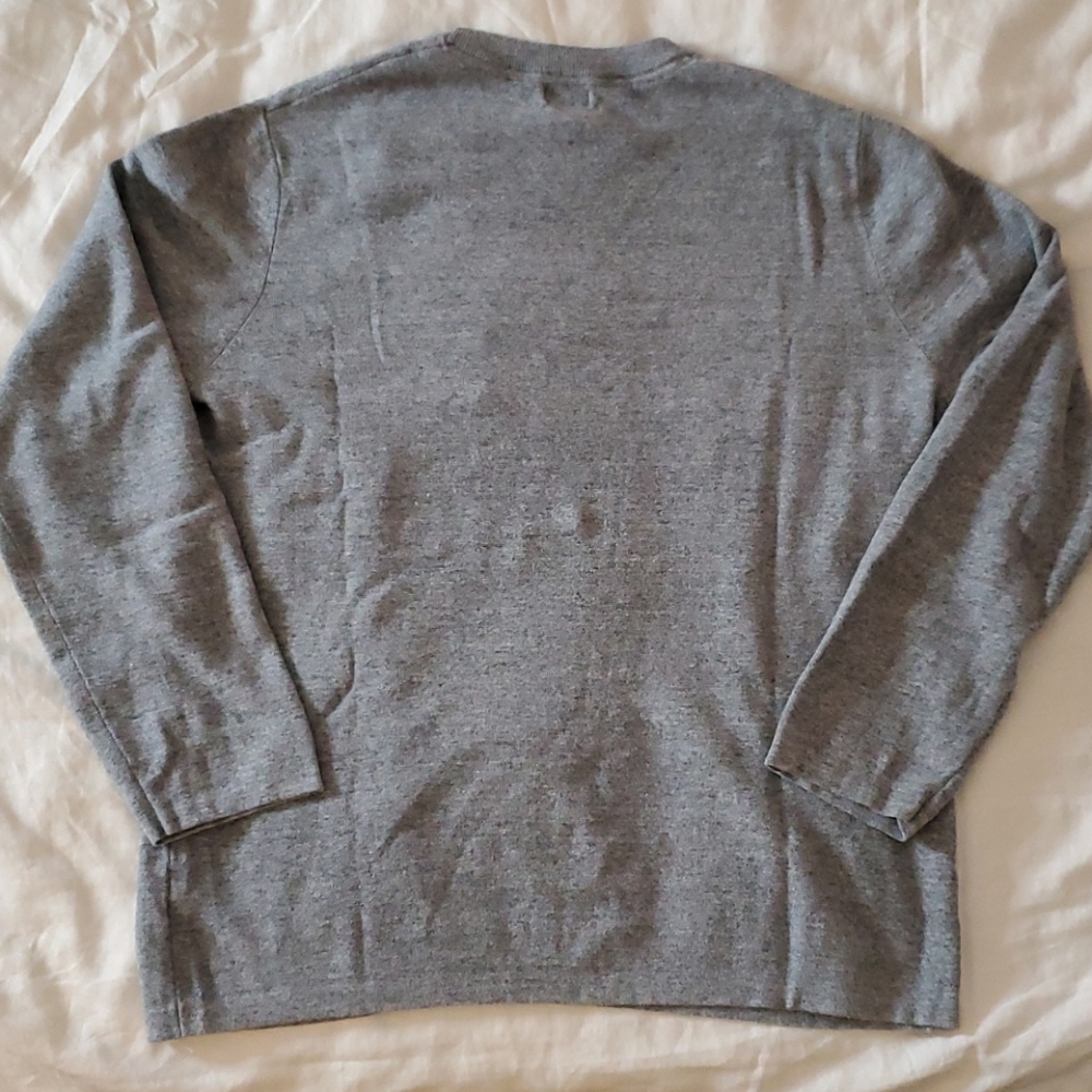 Sweater - Picture 2 of 5